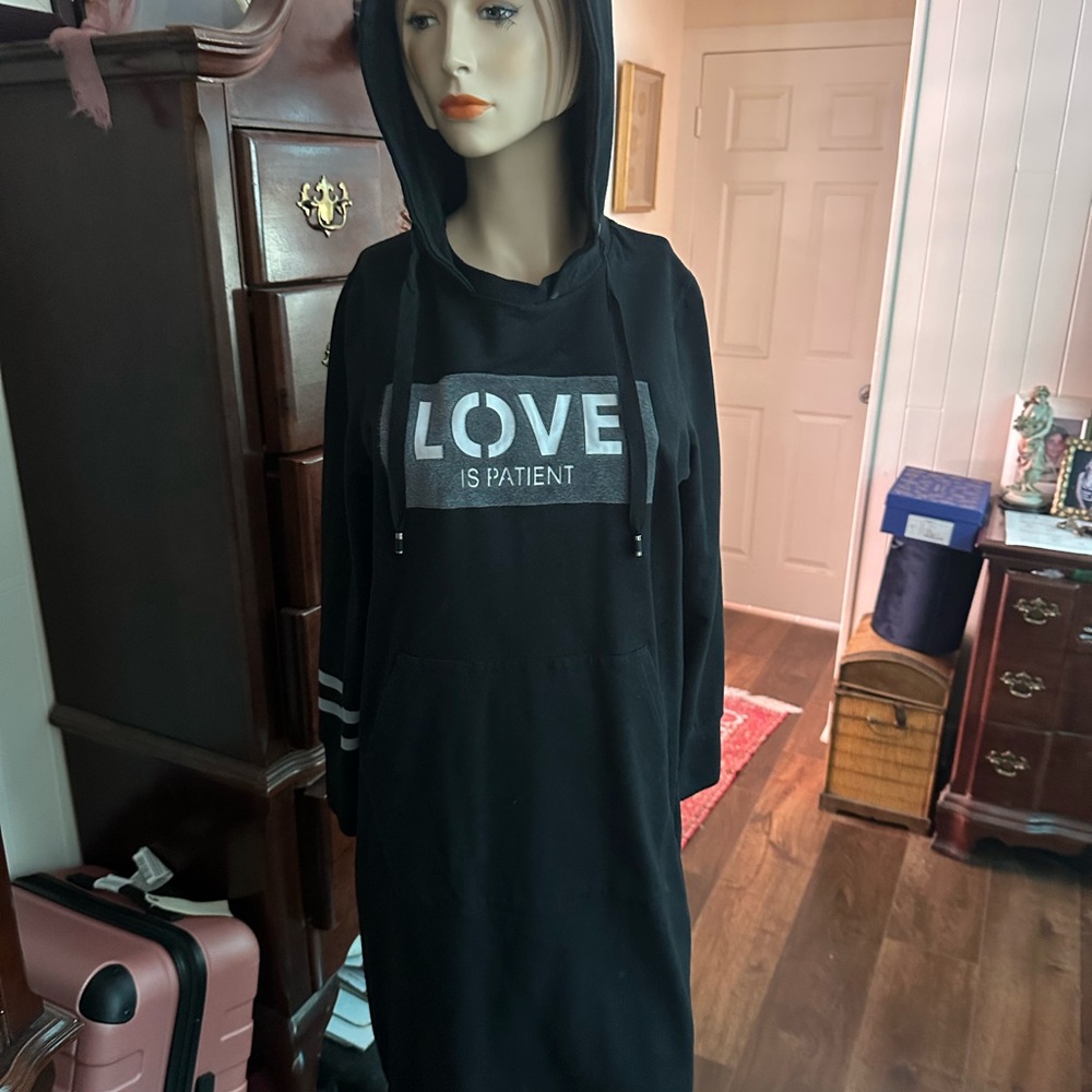 Black Casual Midi Dress with Dolman Sleeves
